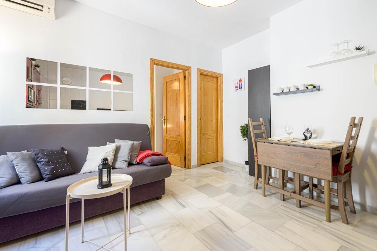 Wintowinrentals Coqueto Apartamento En El Centro De Málaga Exteriör bild