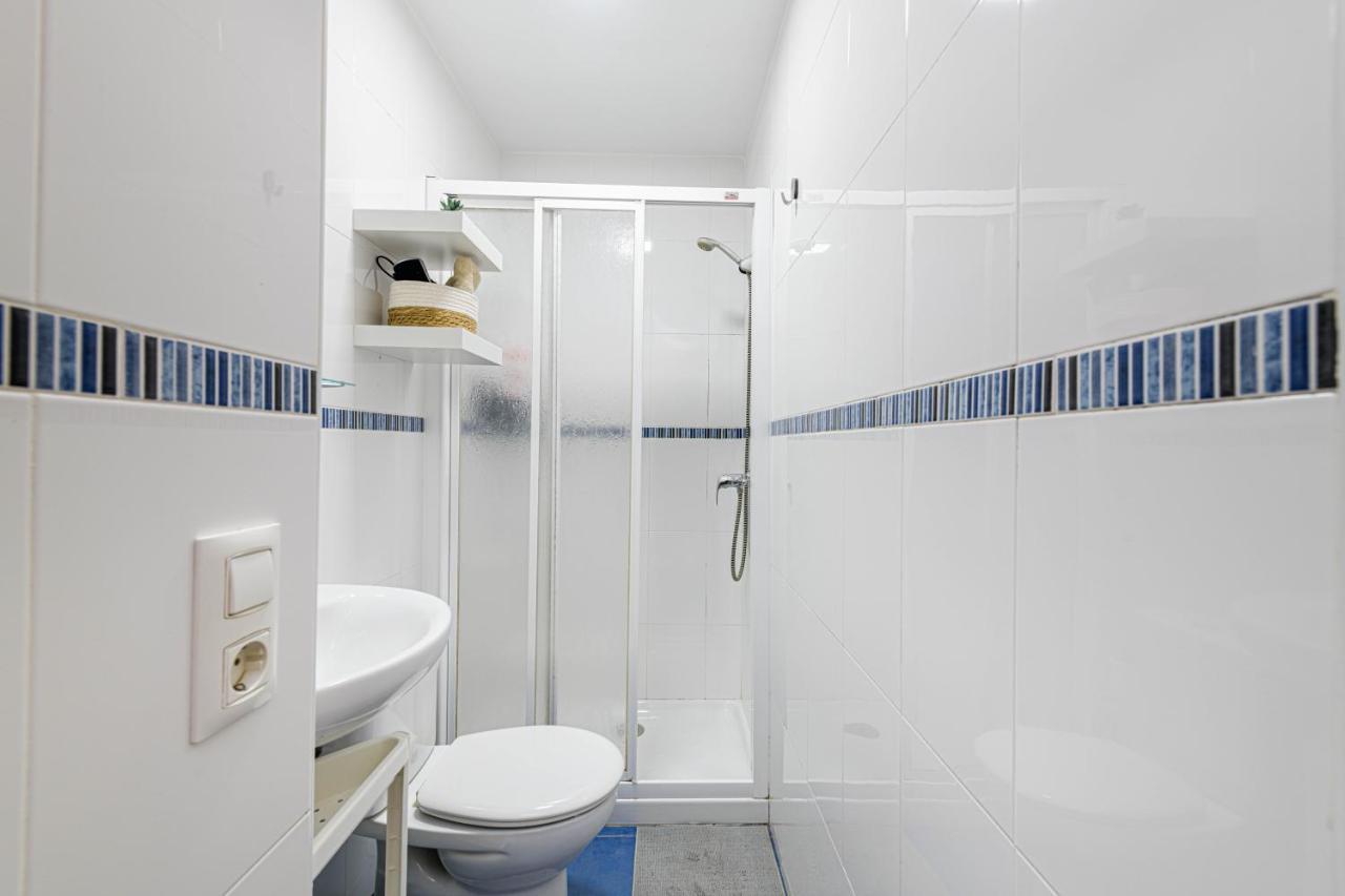 Wintowinrentals Coqueto Apartamento En El Centro De Málaga Exteriör bild